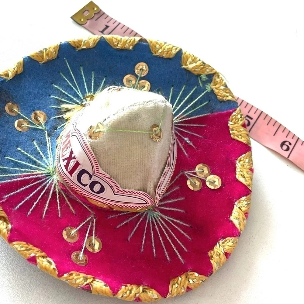VINTAGE Miniature Mexican Sombrero!
